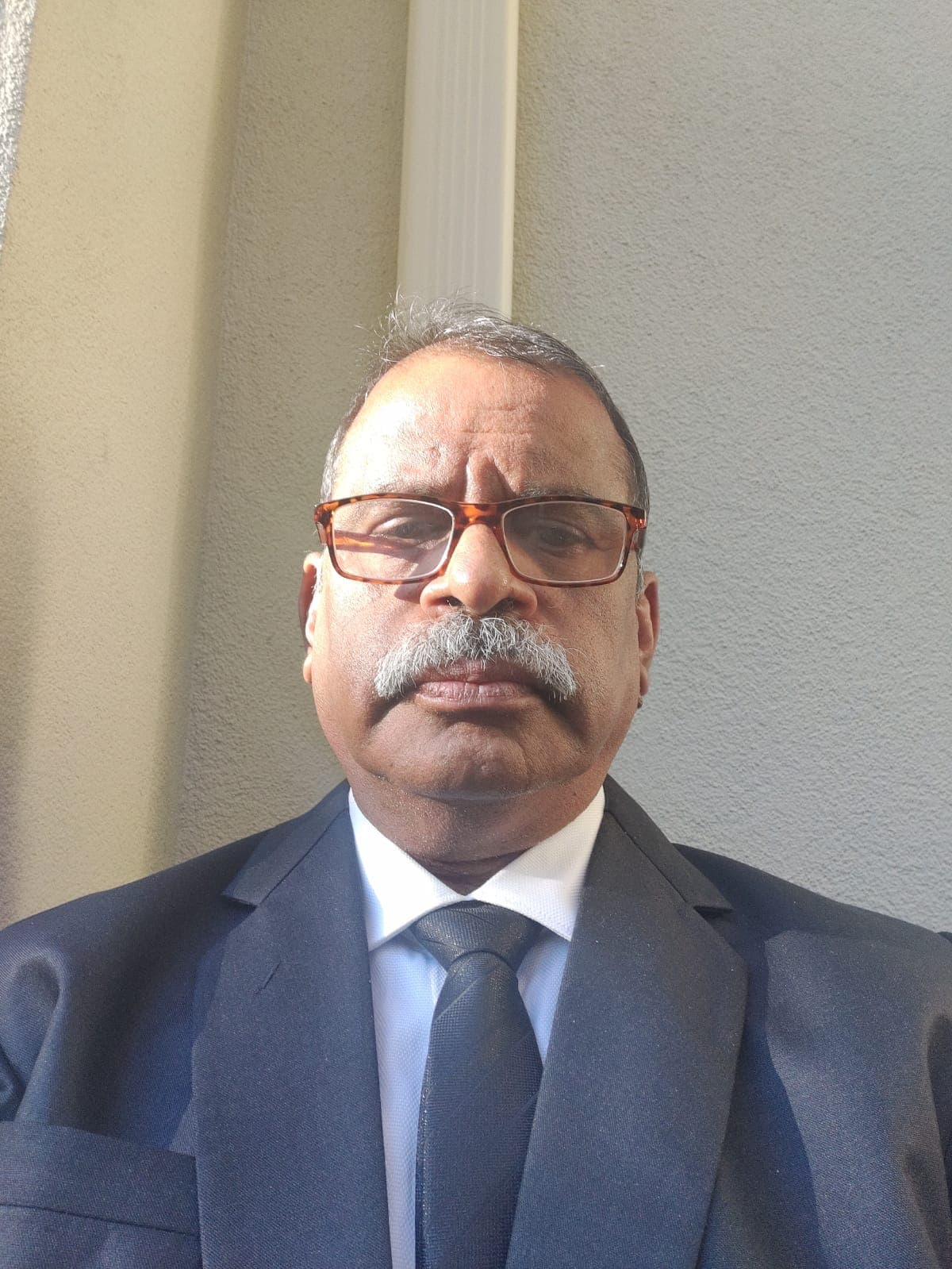 ඒ.බෝදරගම මහතා